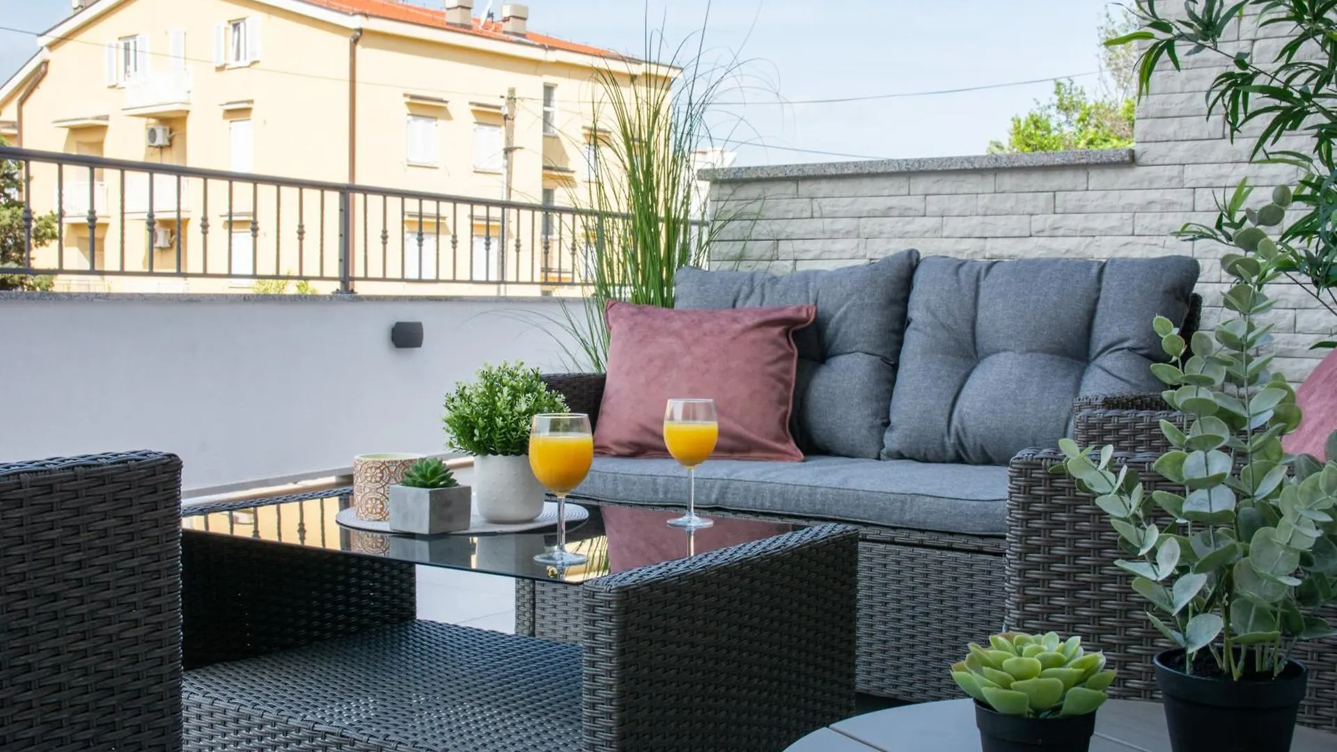 Srnec Apartments - Crikvenica